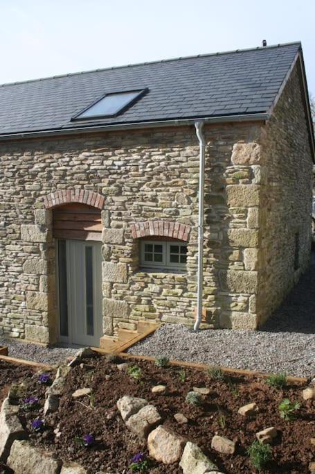 Little Bream - Pretty Cosy Cottage, Sea Views, Walk To The Beach Mawnan Smith Exterior photo
